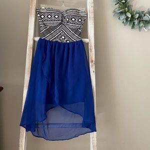 ✨Blue with Tribal Print Strapless Dress✨